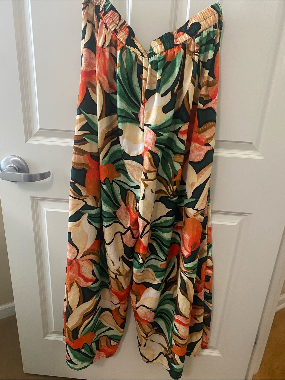 Moon Orchid Tropical Print Wide-Leg Pants in Green & Orange - Picture 4 of 5